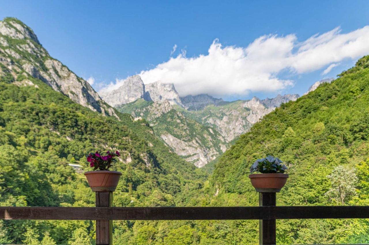 Hotel Al Verde Mandello del Lario Ngoại thất bức ảnh