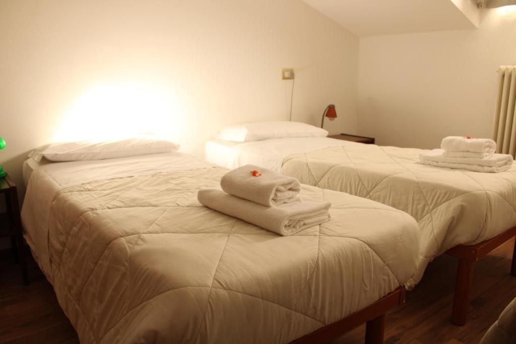 Hotel Al Verde Mandello del Lario Ngoại thất bức ảnh